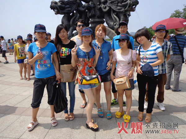 火爆網(wǎng)絡(luò)威海之旅-實現(xiàn)了我的旅游夢想